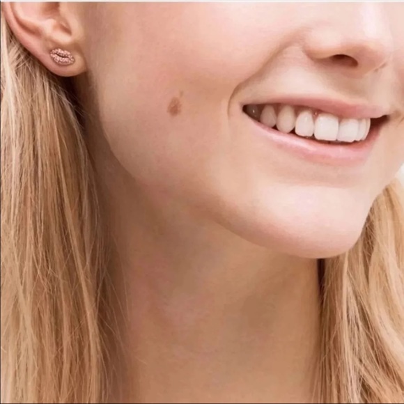 $49 Kate Spade Lips Crystal Mini Lip Stud Earrings - Picture 4 of 12